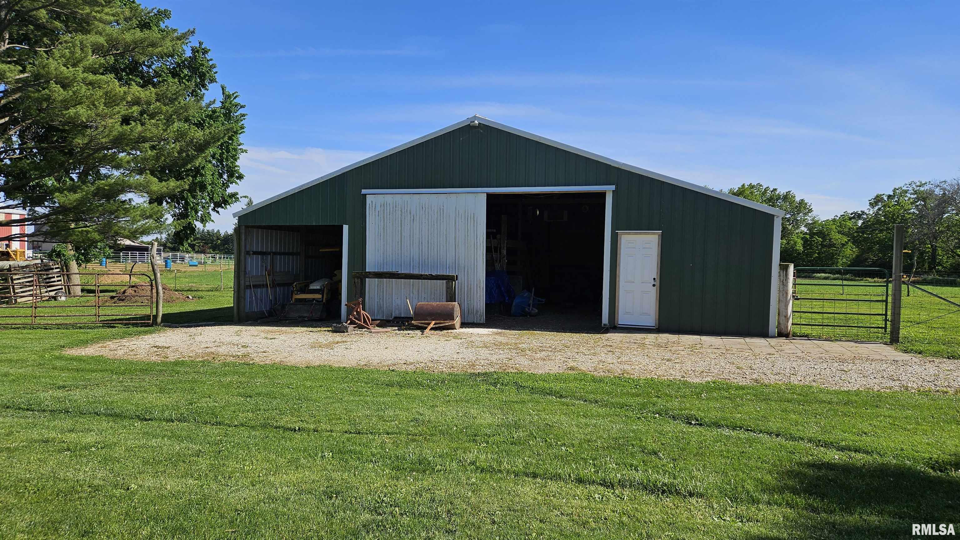 25721 North Dogpatch Road Ellisville, IL 61431 - Photo 8 of 52