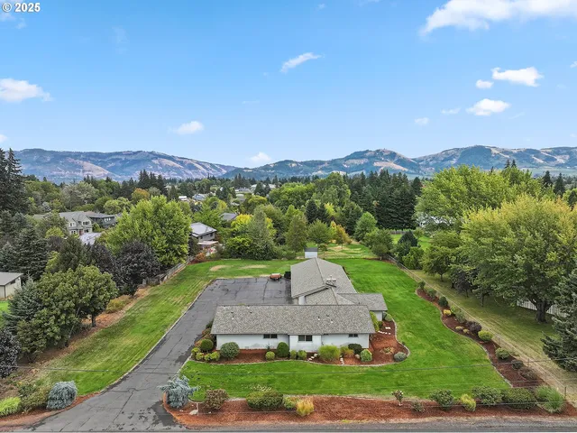 $939,550 | 871 Frankton Road, Hood River, OR 97031