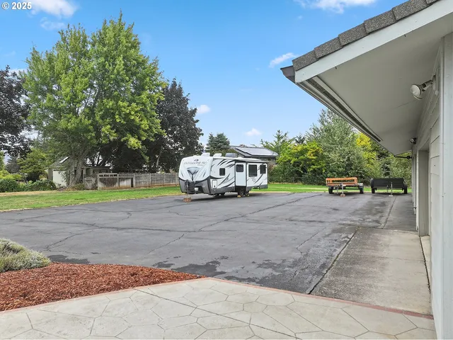 $939,550 | 871 Frankton Road, Hood River, OR 97031