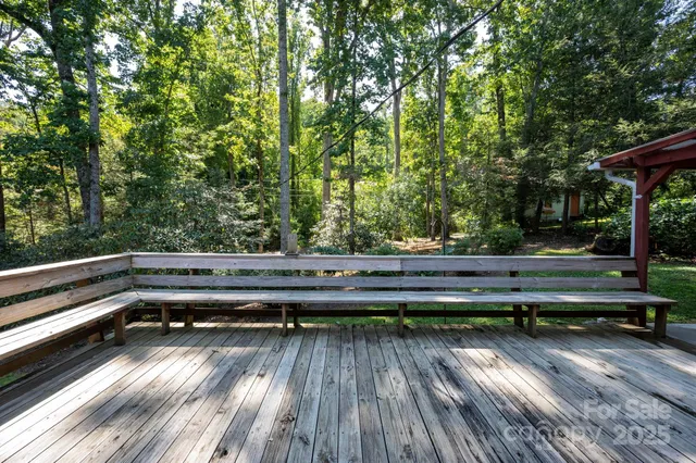 $475,000 | 109 Rusty Lane, Hendersonville, NC 28791