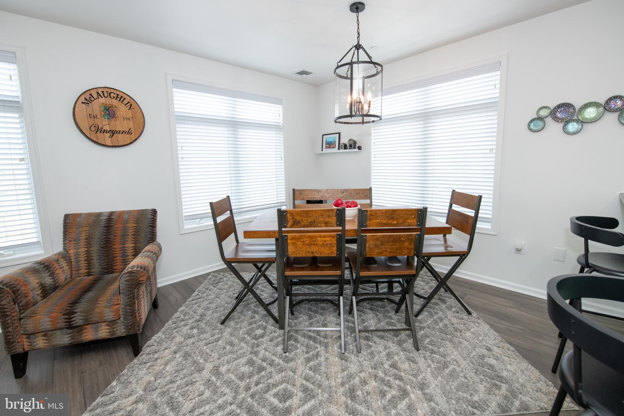 460 Carson Terrace Huntingdon Valley, PA 19006 - Photo 16 of 36 Dining Area