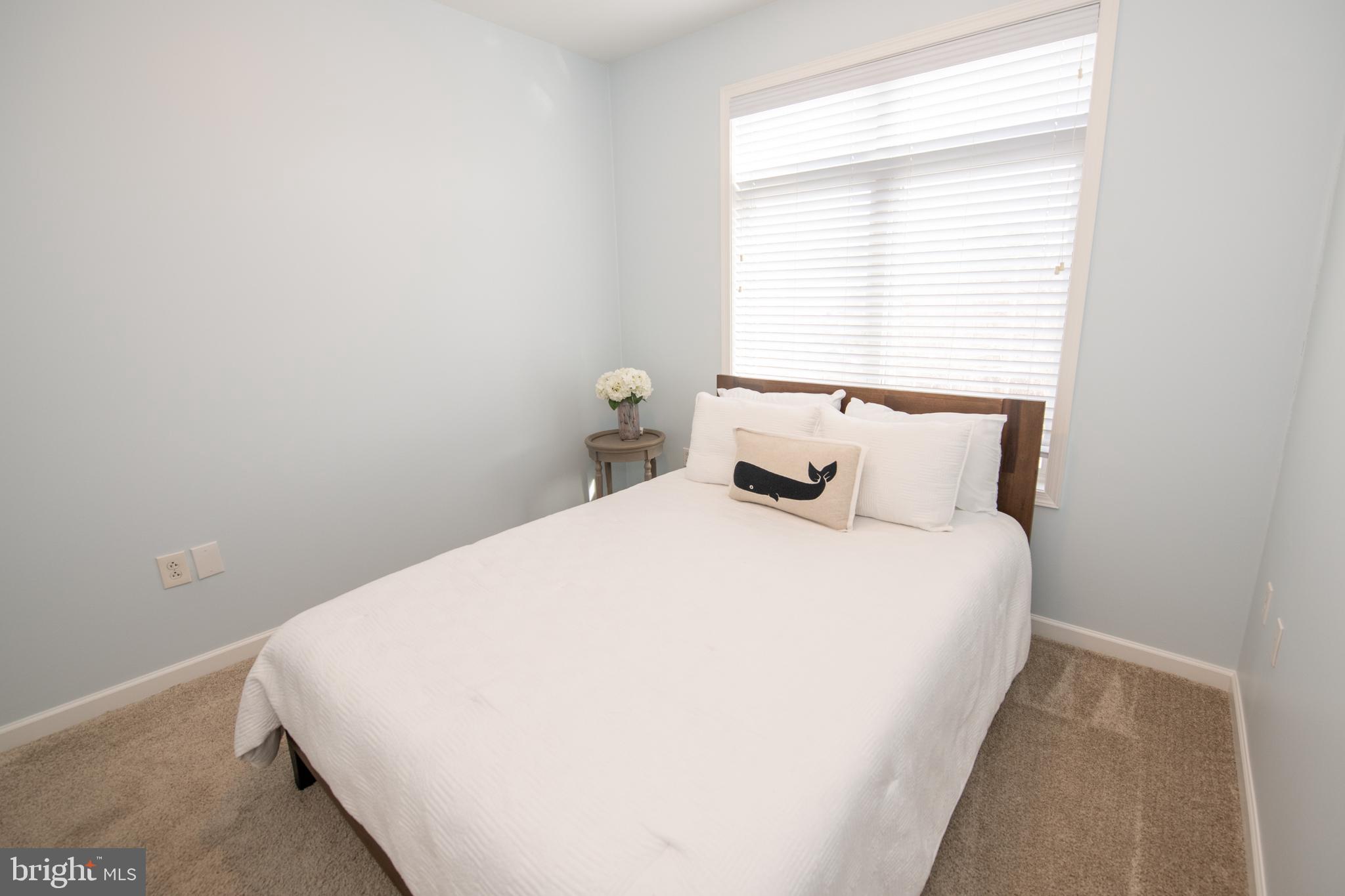 460 Carson Terrace Huntingdon Valley, PA 19006 - Photo 23 of 36 Bedroom 2