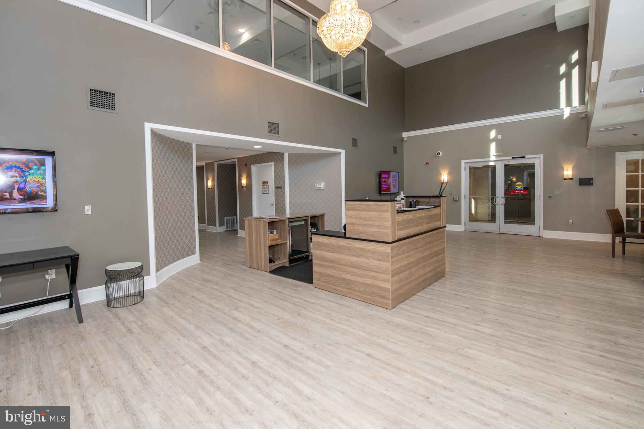 460 Carson Terrace Huntingdon Valley, PA 19006 - Photo 29 of 36 Lobby Concierge Desk