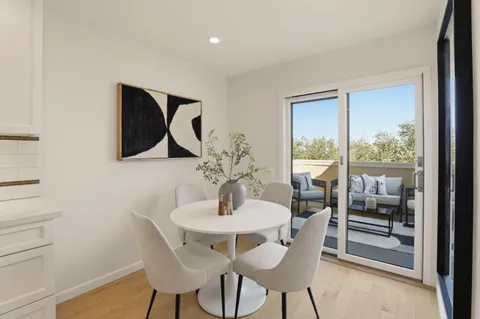 $1,798,000 | 10 Mayflower Lane, San Carlos, CA 94070