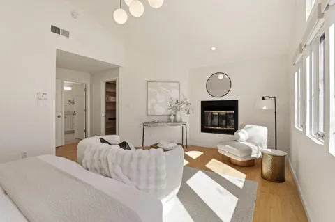 $1,798,000 | 10 Mayflower Lane, San Carlos, CA 94070