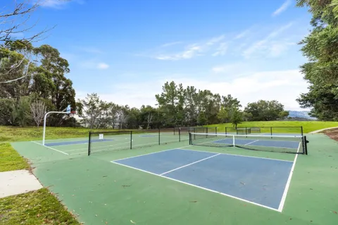 $1,798,000 | 10 Mayflower Lane, San Carlos, CA 94070