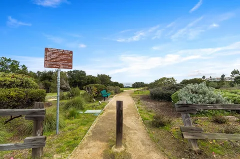 $1,798,000 | 10 Mayflower Lane, San Carlos, CA 94070