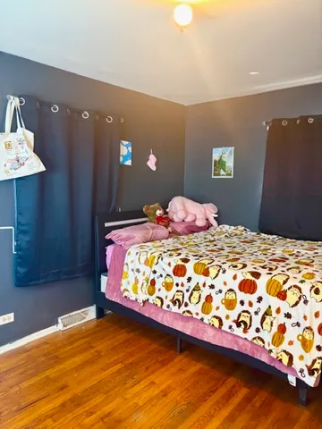 $147,000 | 106 West 157th Street, Harvey, IL 60426