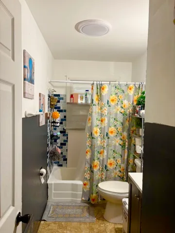 $147,000 | 106 West 157th Street, Harvey, IL 60426