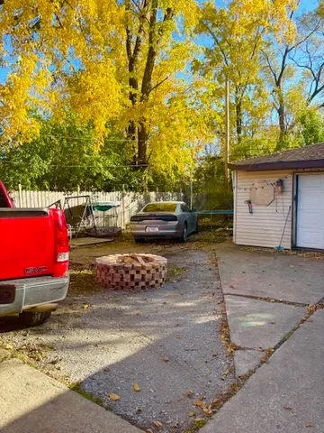 $147,000 | 106 West 157th Street, Harvey, IL 60426