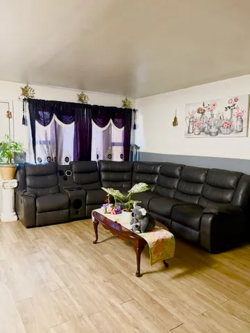 $147,000 | 106 West 157th Street, Harvey, IL 60426