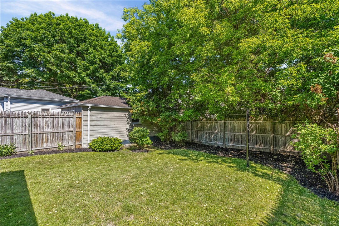 294 Hurstbourne Road Irondequoit, NY 14609 - Photo 29 of 39