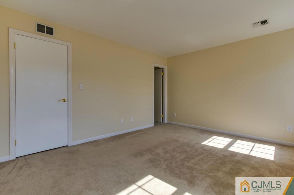 60-f32 County Road Cliffwood, NJ 07721 - Photo 17 of 20 Gallery Image 17