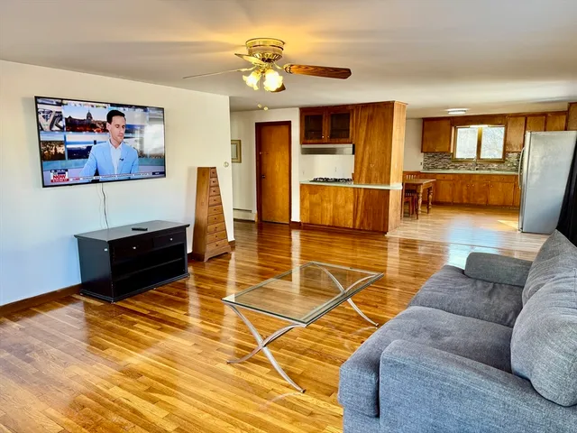 $6,000 | 156 Nichols Avenue, Unit 1, Watertown, MA 02472