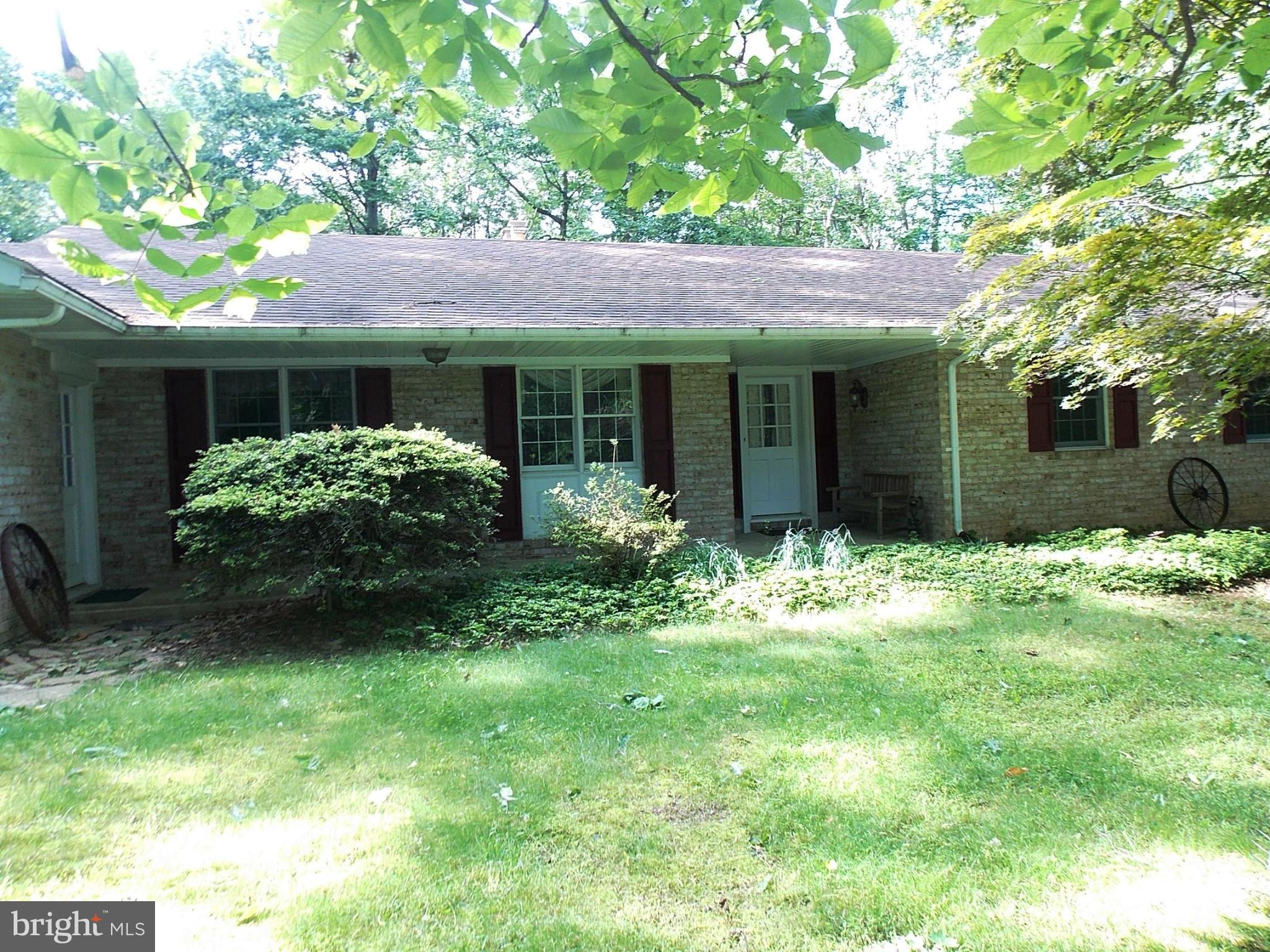 1098 High Country Road Baltimore, MD 21286 - Photo 2 of 30 Exterior (Front)