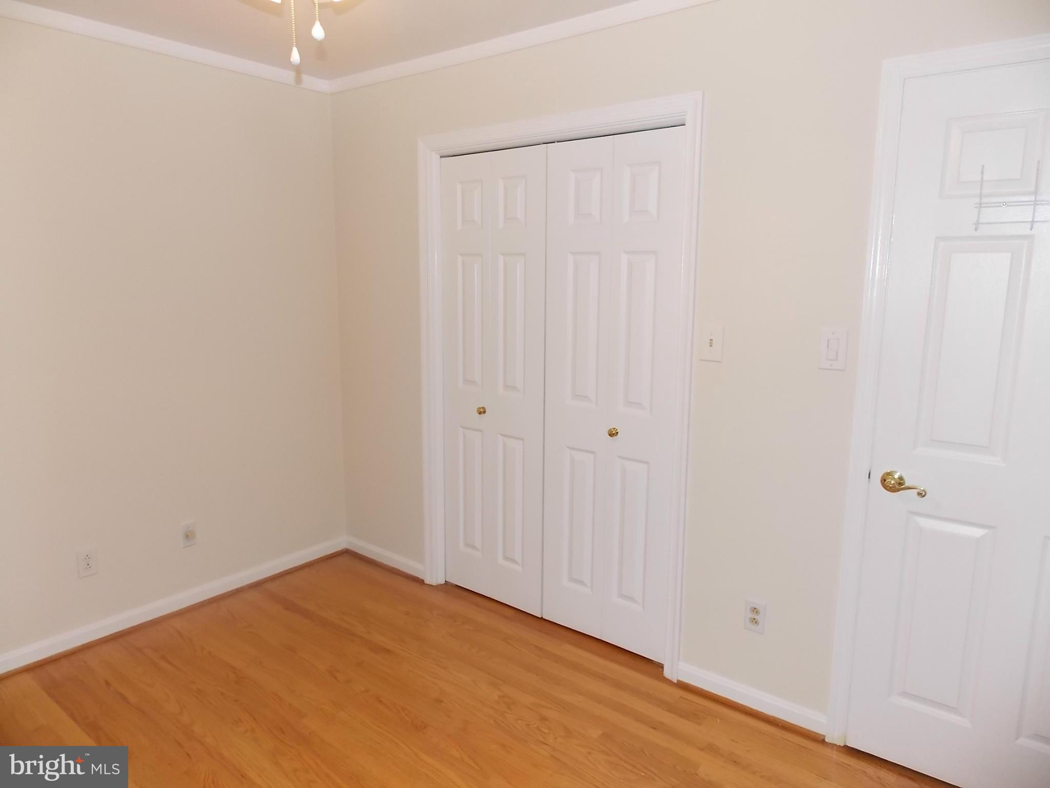 1098 High Country Road Baltimore, MD 21286 - Photo 20 of 30 Bedroom 3