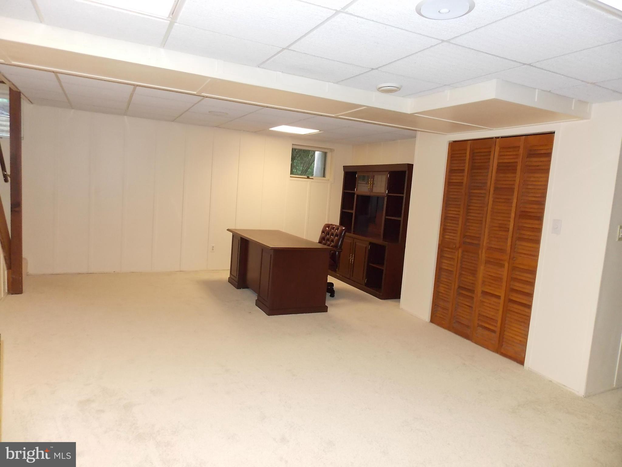 1098 High Country Road Baltimore, MD 21286 - Photo 25 of 30 Finished Lower Level