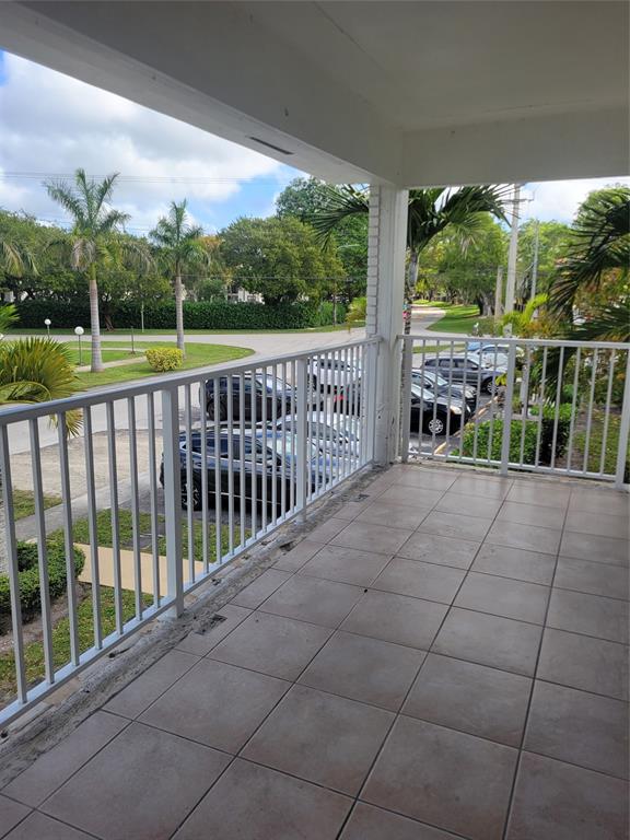 600 South Luna Court, Unit 29 Hollywood, FL 33021 - Photo 10 of 13 a view of a porch
