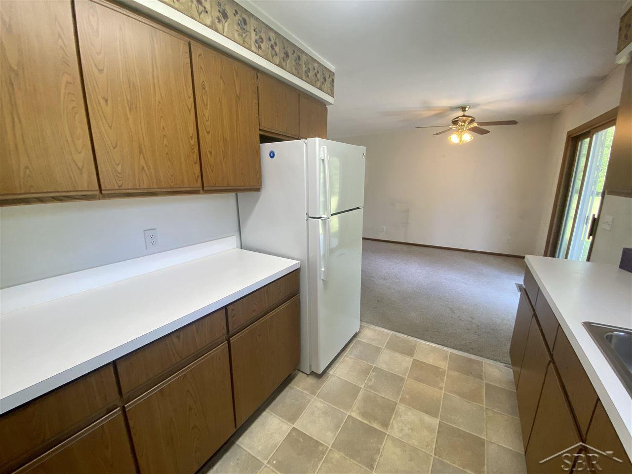 7680 Mielke Road Freeland, MI 48623 - Photo 35 of 43 50043891-34.JPG