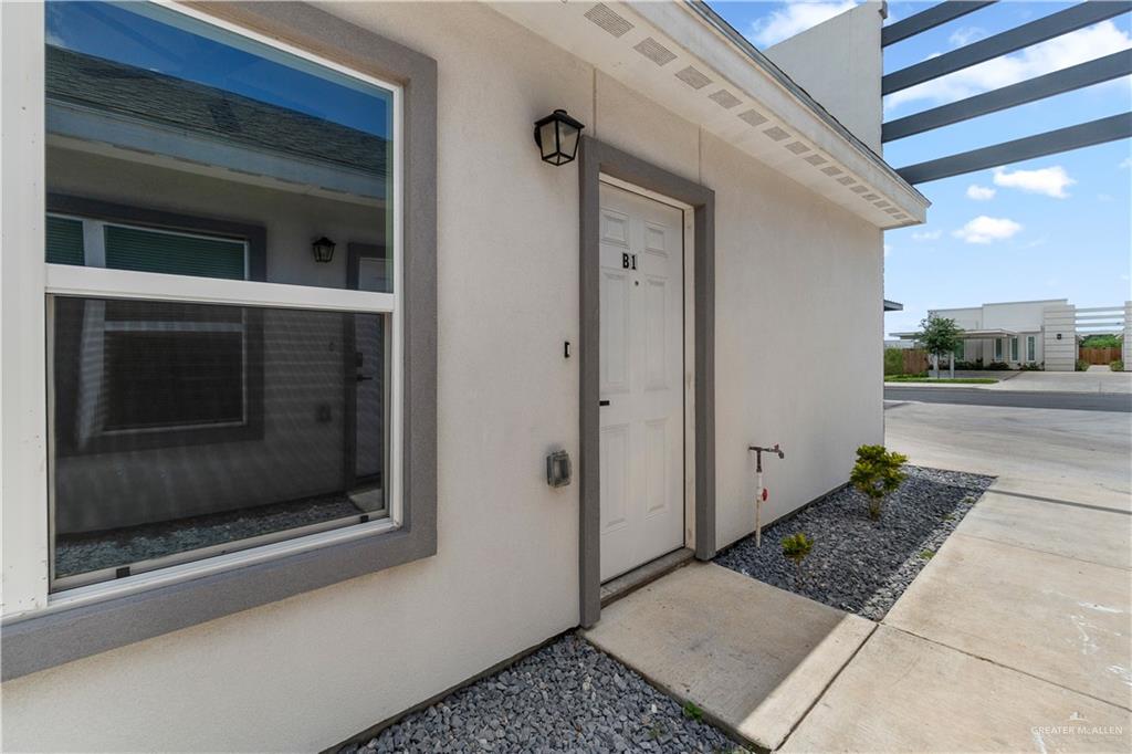 3164 Briggs Road, Unit 1 Weslaco, TX 78596 - Photo 4 of 21