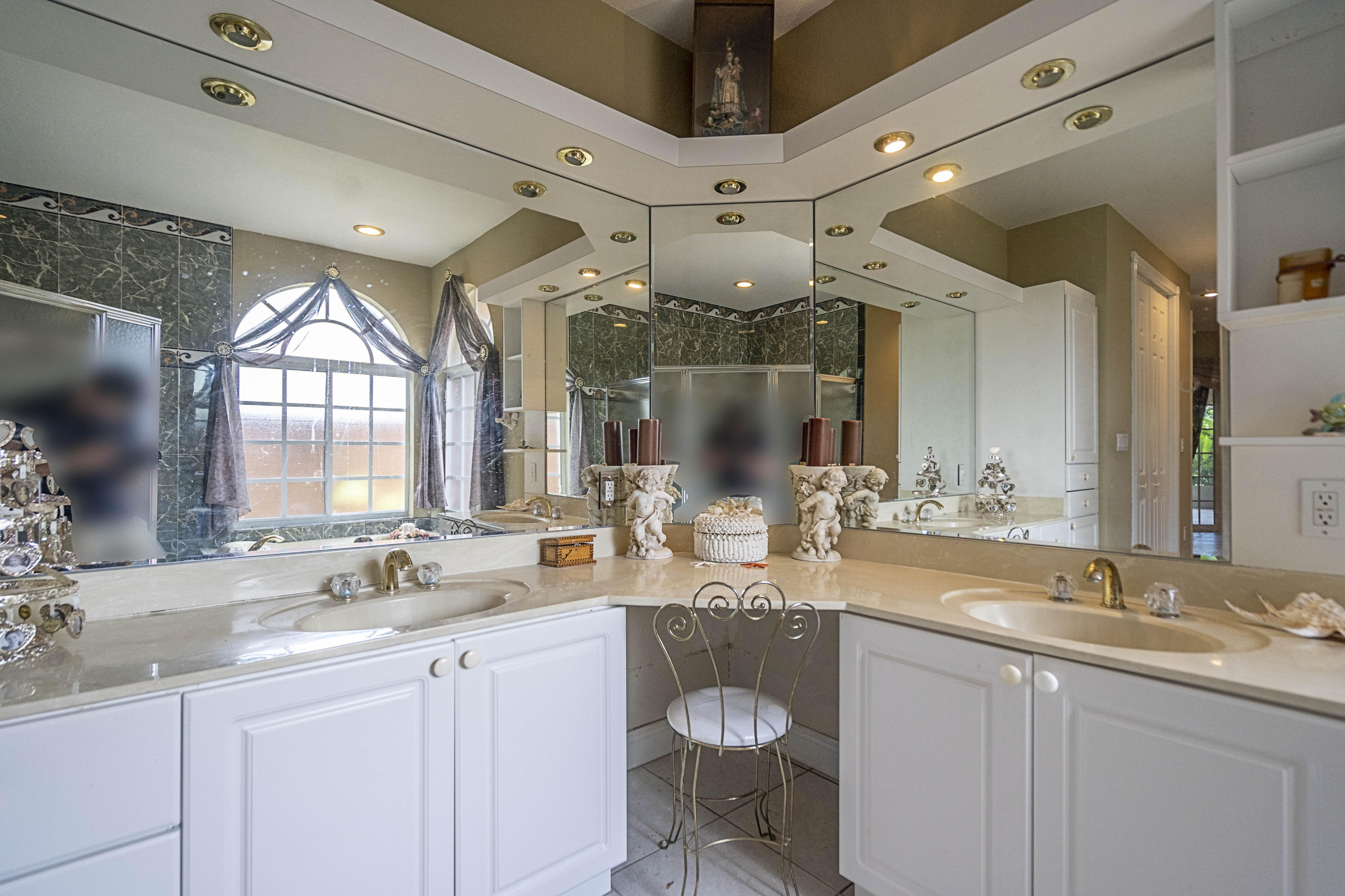 5311 Southwest 195th Terrace Southwest Ranches, FL 33332 - Photo 21 of 38 Master Bath