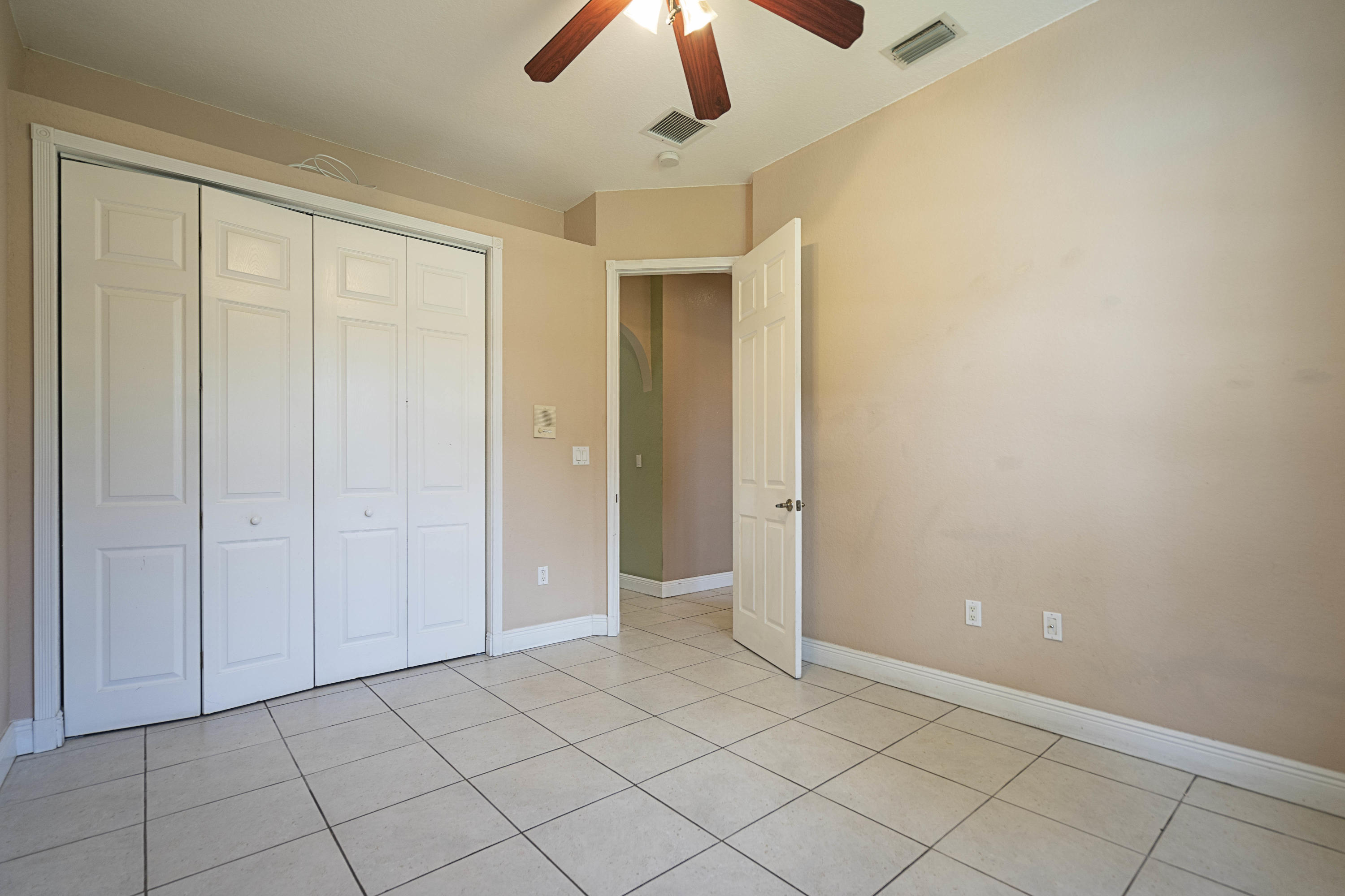 5311 Southwest 195th Terrace Southwest Ranches, FL 33332 - Photo 24 of 38 Bedroom #2