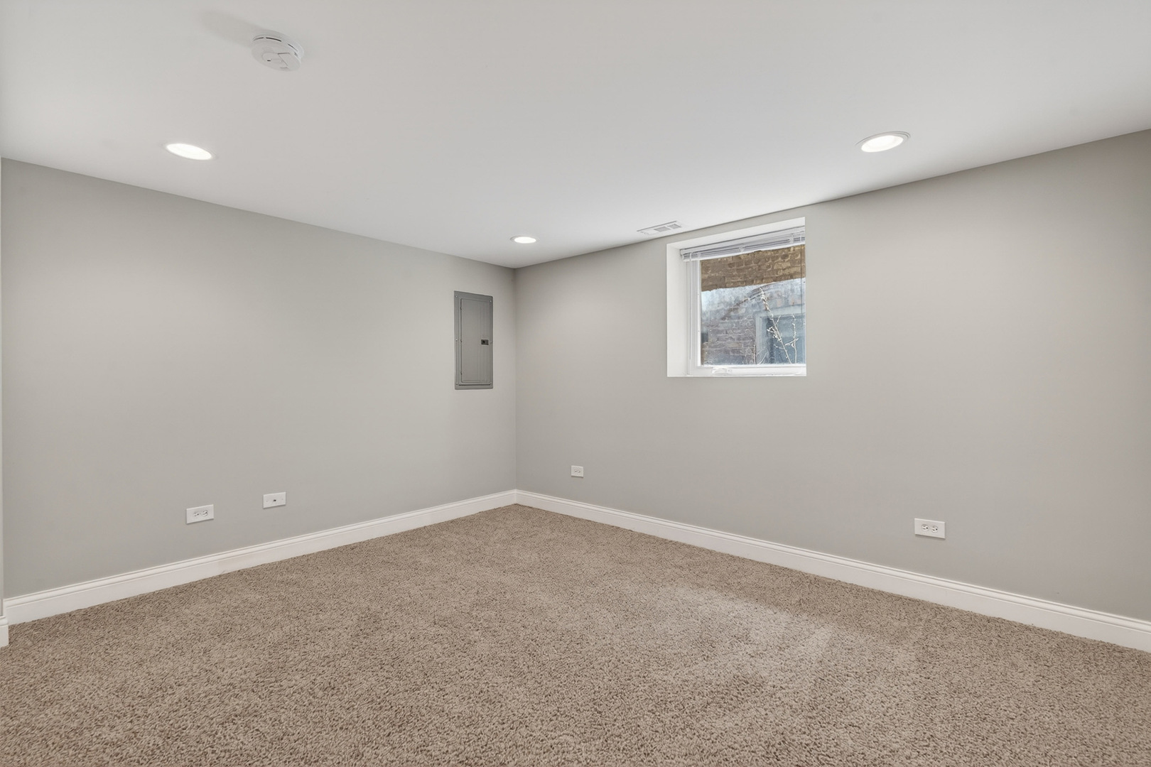 3741 Clinton Avenue Berwyn, IL 60402 - Photo 24 of 34
