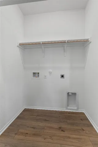 $2,000 | 7704 Poppy Petal Drive, Del Valle, TX 78617