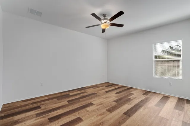 $2,000 | 7704 Poppy Petal Drive, Del Valle, TX 78617