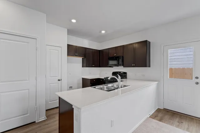 $2,000 | 7704 Poppy Petal Drive, Del Valle, TX 78617