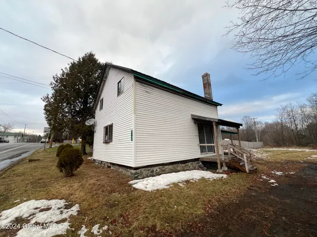 $65,000 | 3186 Plank Road, Mineville, NY 12956