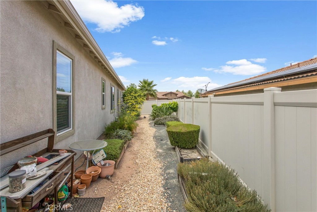 1563 Rio Grande Beaumont, CA 92223 - Photo 36 of 55