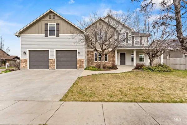 $525,000 | 141 Beech Street, Fruitland, ID 83619