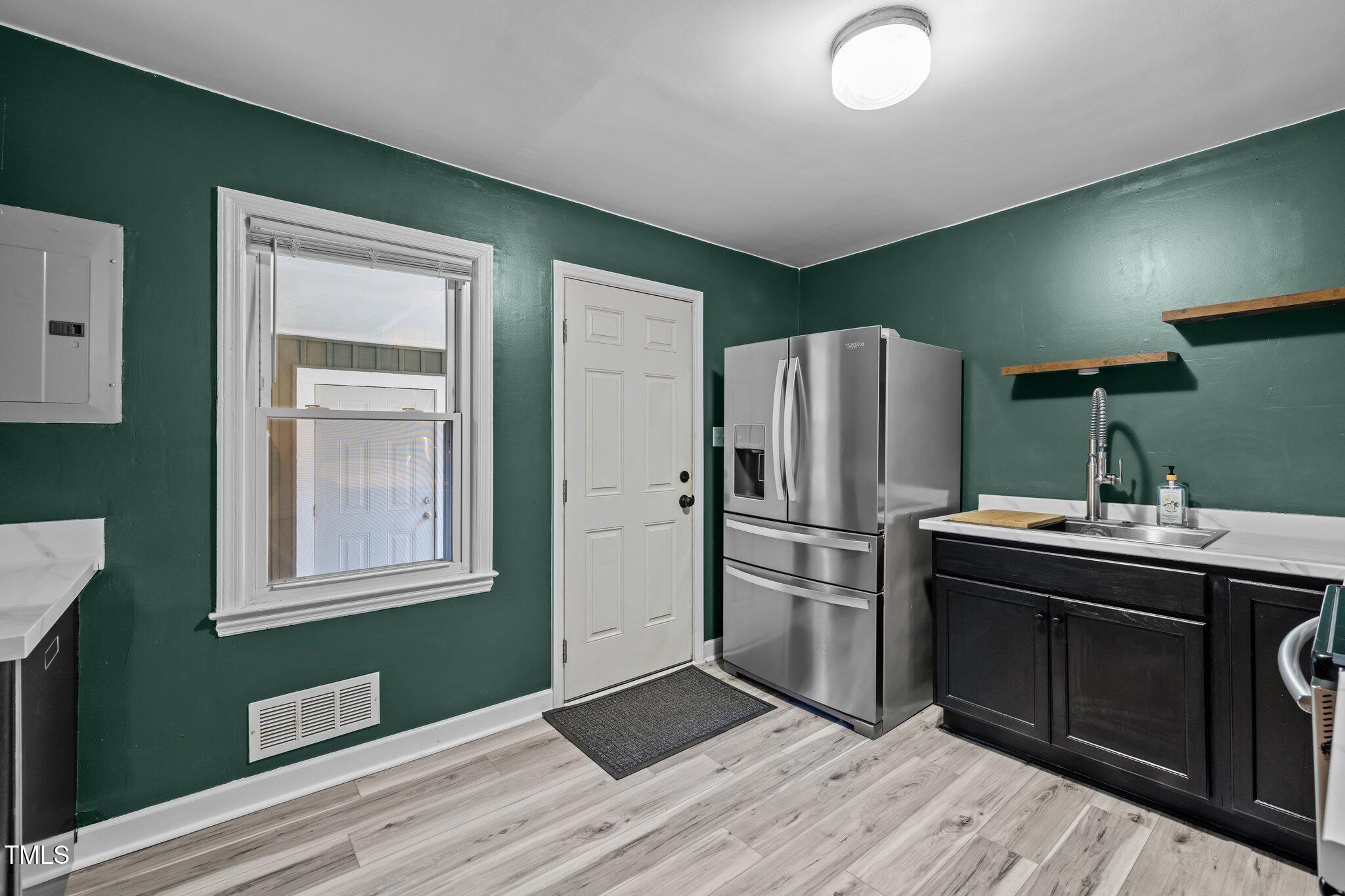 3411 Octavia Street Raleigh, NC 27606 - Photo 10 of 29 6-web-or-mls-5Z8A5354