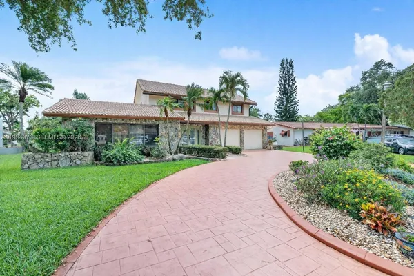 $1,200,000 | 3851 Northwest 100th Avenue, Coral Springs, FL 33065