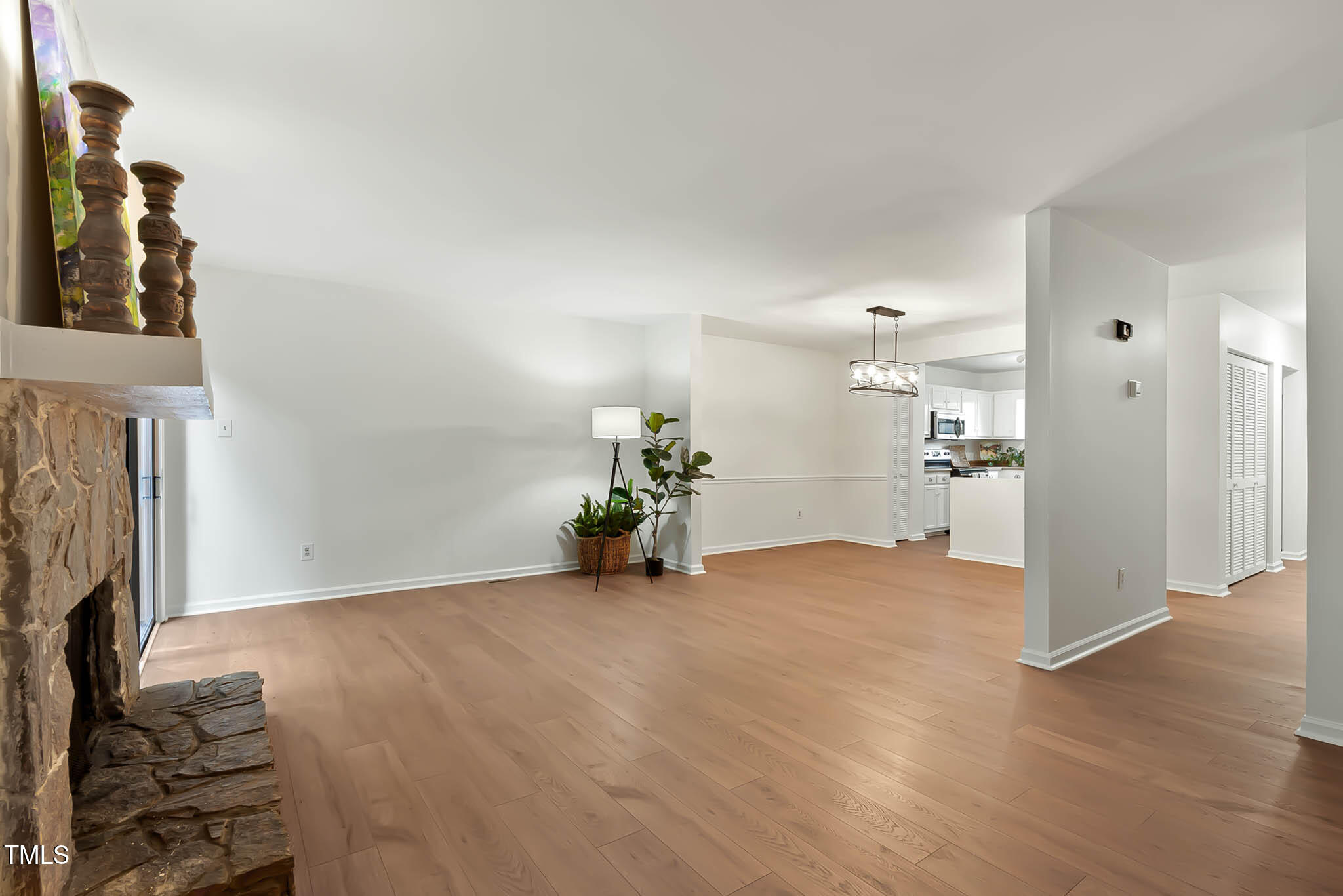 5444 Pine Top Circle Raleigh, NC 27612 - Photo 16 of 45