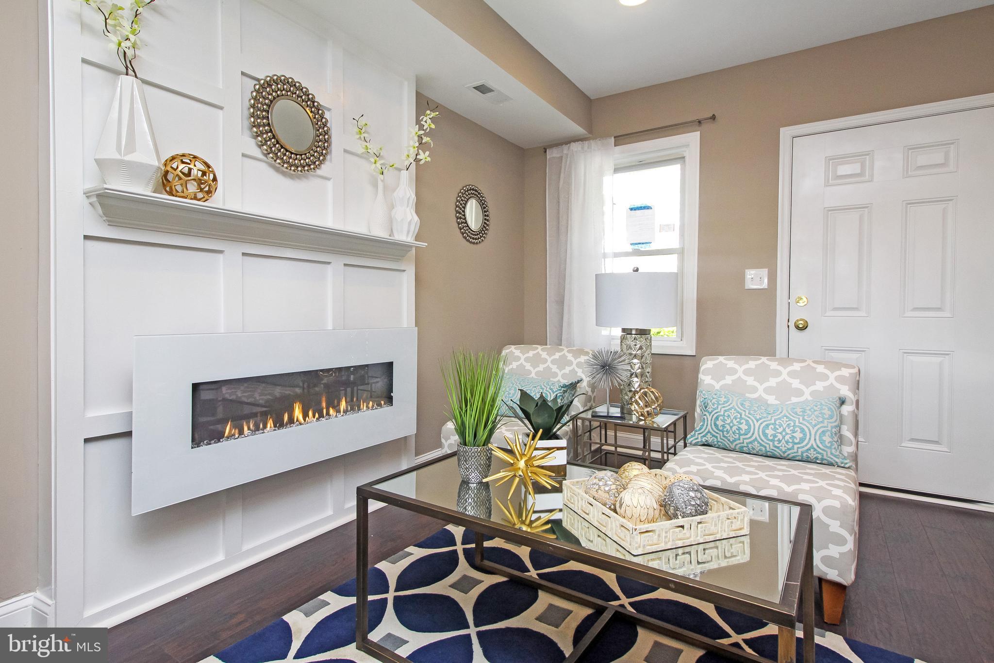 7218 Sommers Road Philadelphia, PA 19138 - Photo 1 of 39 Living room
