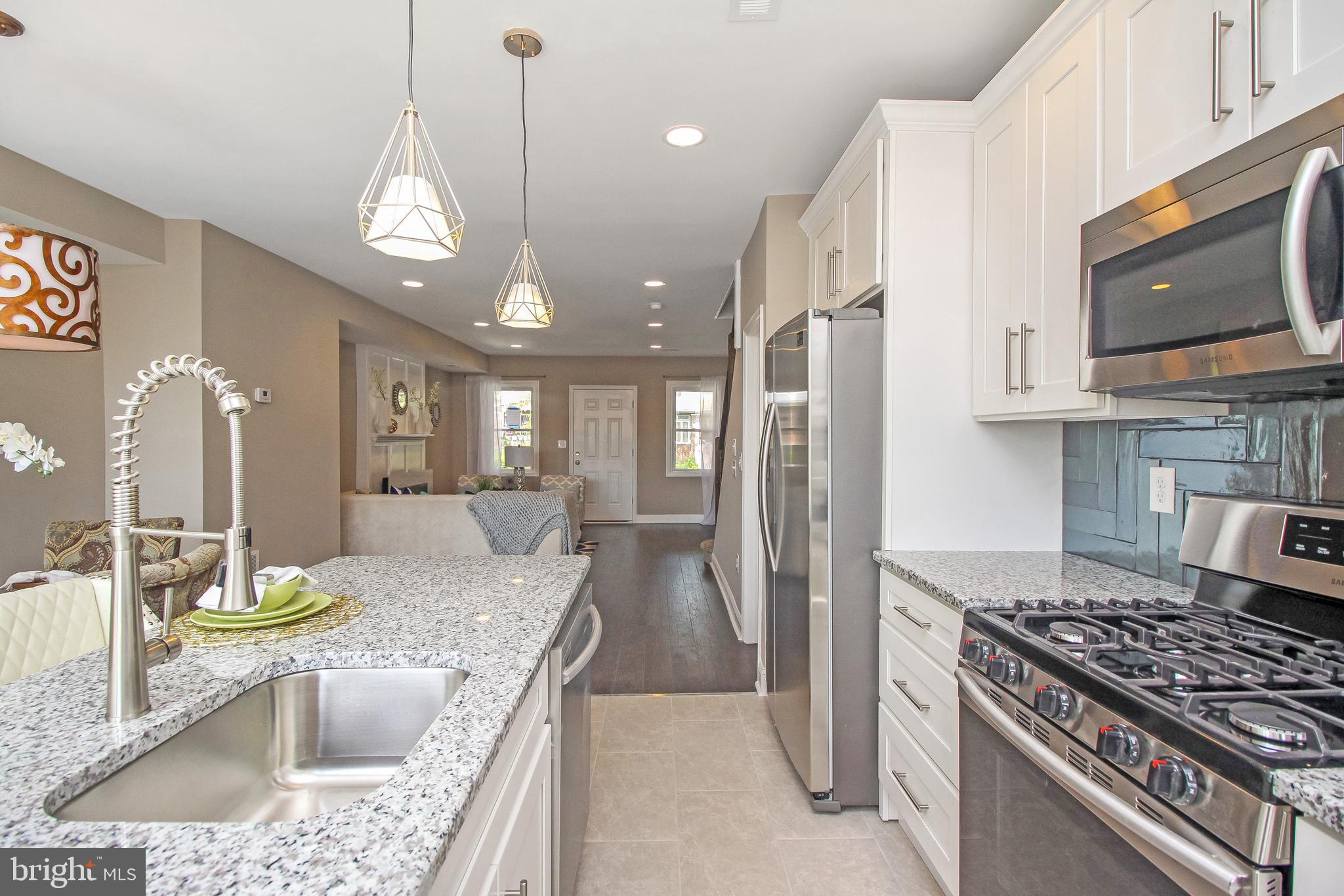 7218 Sommers Road Philadelphia, PA 19138 - Photo 15 of 39 Kitchen