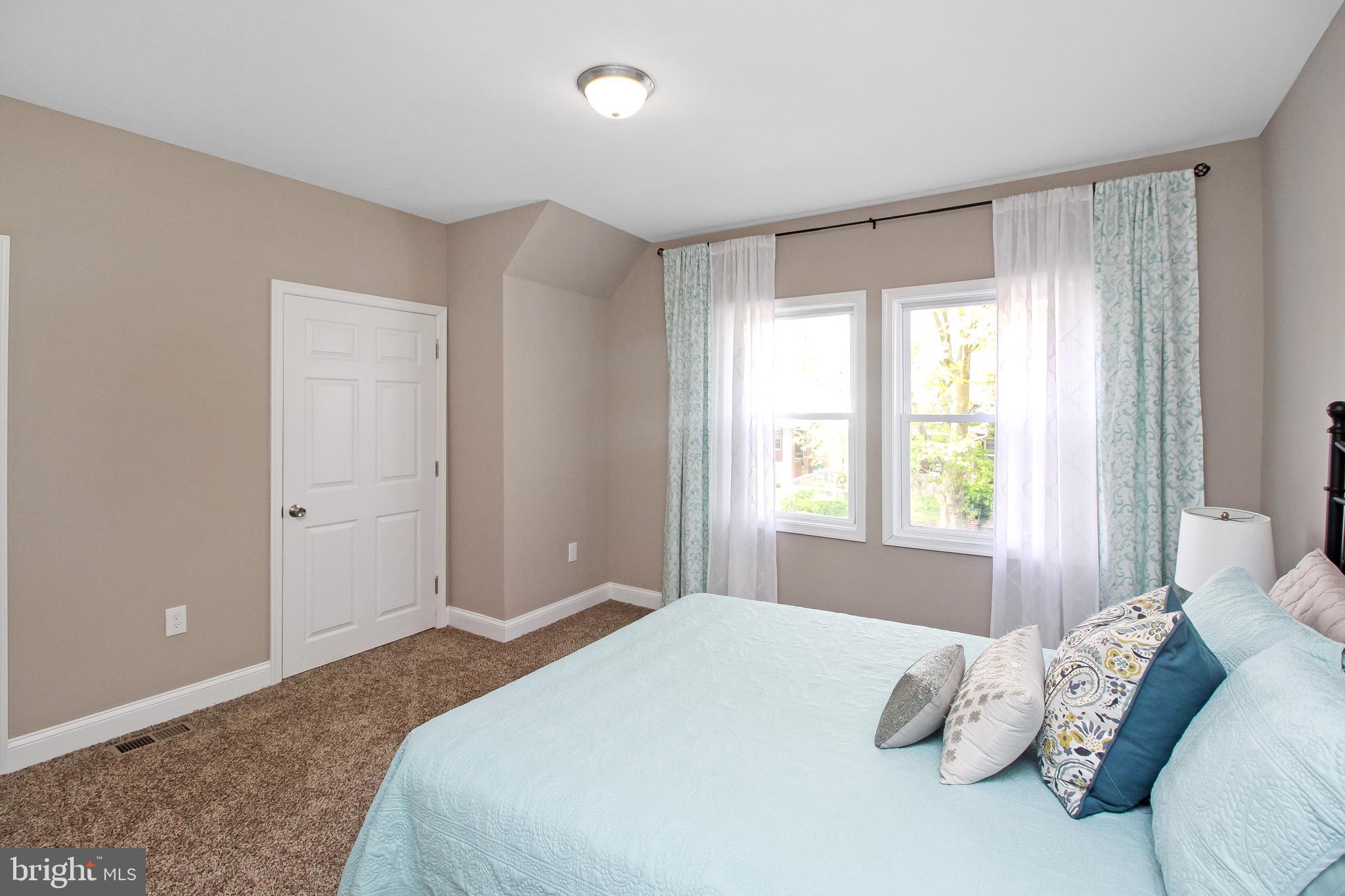 7218 Sommers Road Philadelphia, PA 19138 - Photo 20 of 39 Master bedroom