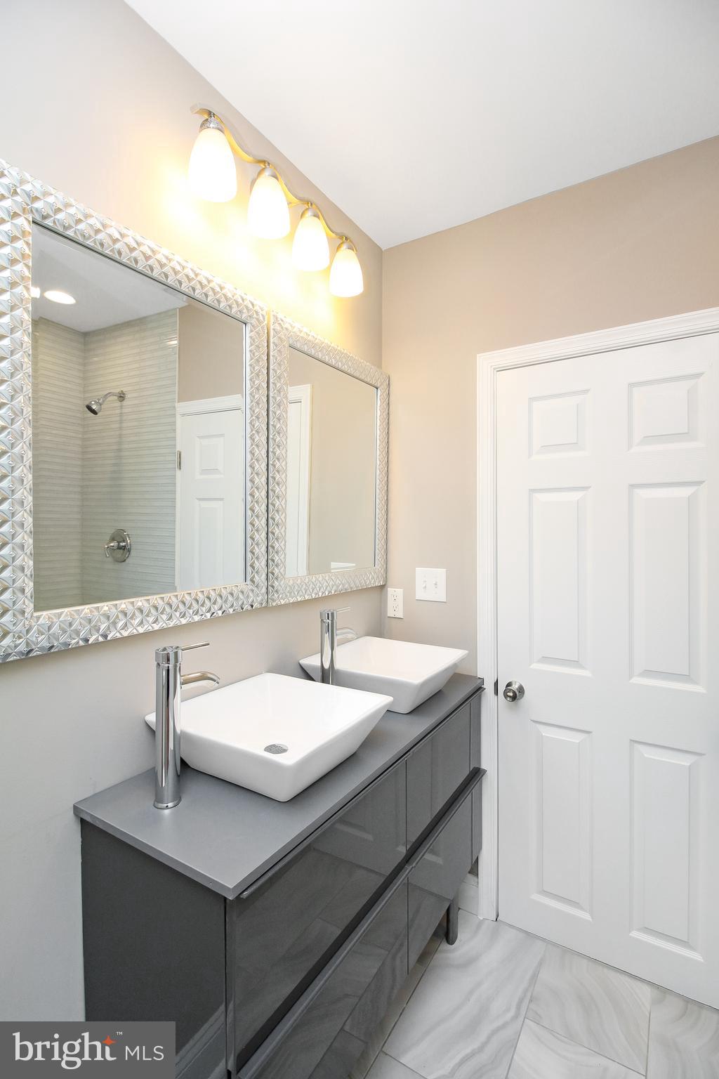 7218 Sommers Road Philadelphia, PA 19138 - Photo 27 of 39 Bathroom