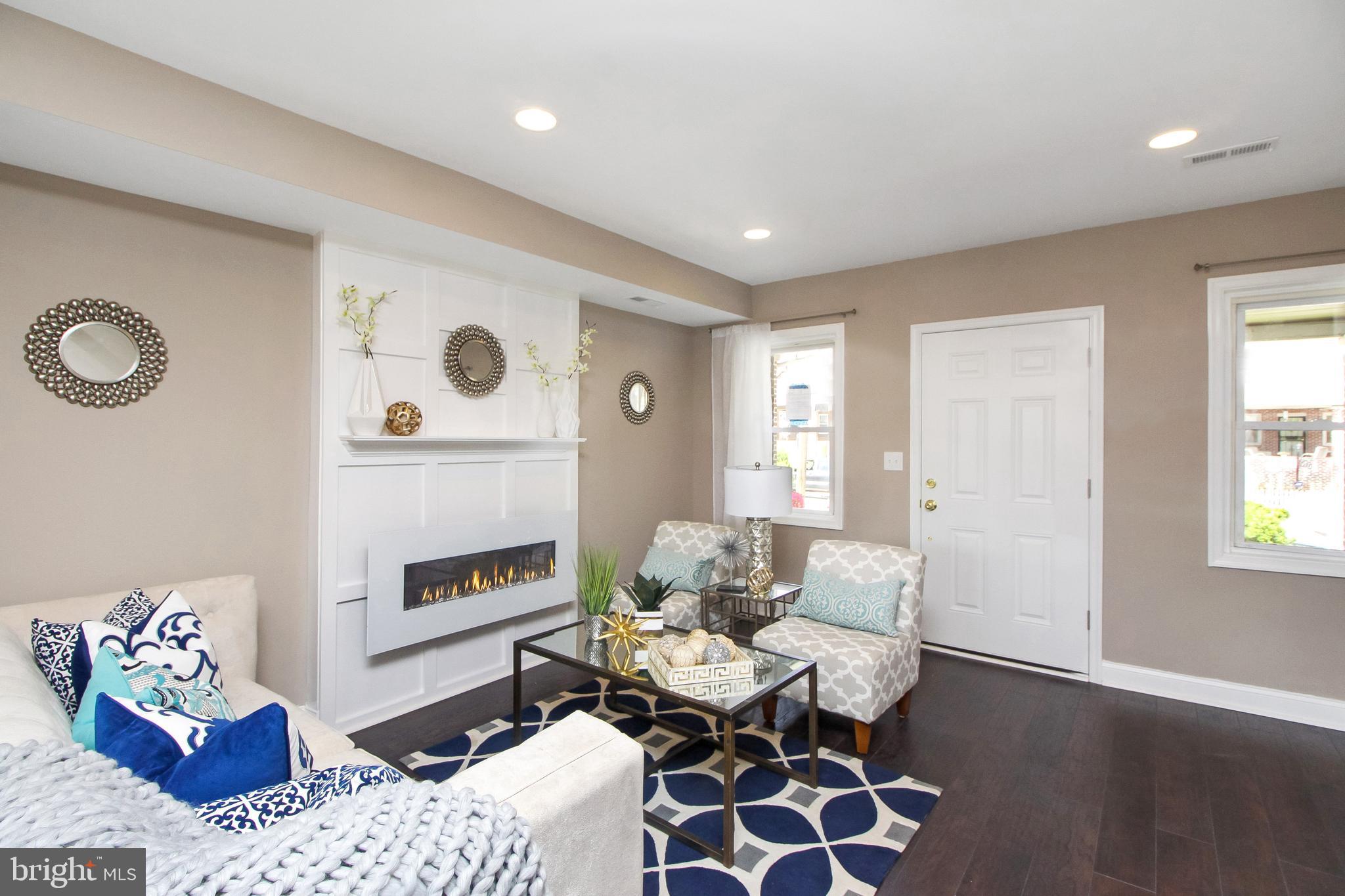 7218 Sommers Road Philadelphia, PA 19138 - Photo 4 of 39 Living room