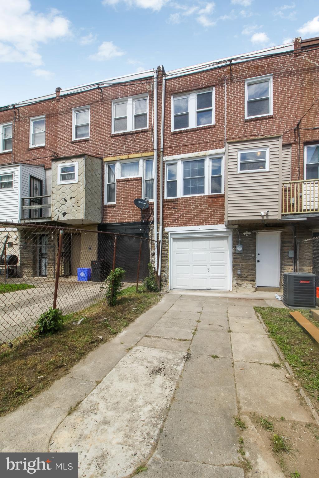 7218 Sommers Road Philadelphia, PA 19138 - Photo 39 of 39 Exterior back