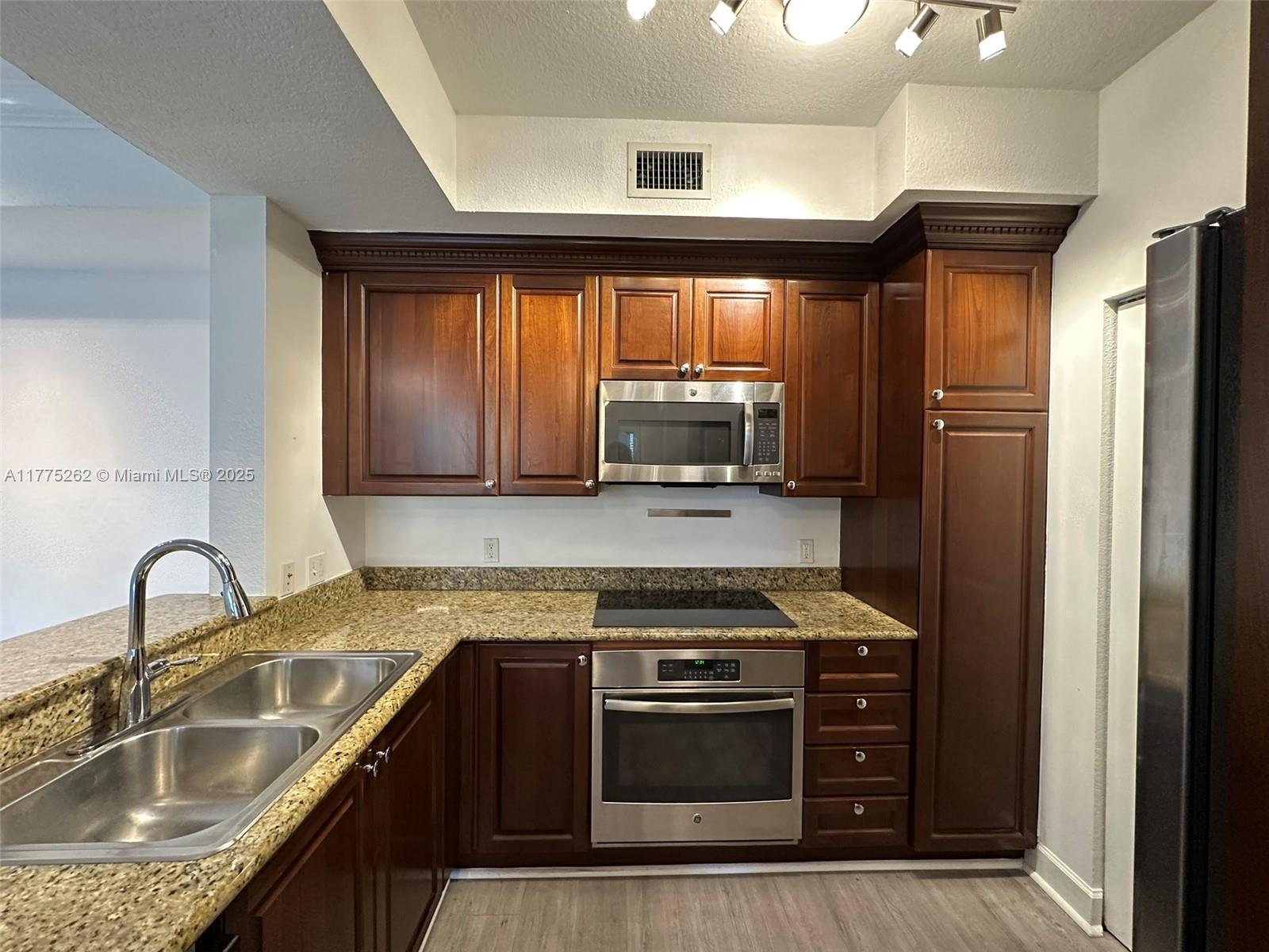 1660 Renaissance Commons Boulevard, Unit 2424 Boynton Beach, FL 33426 - Photo 4 of 57