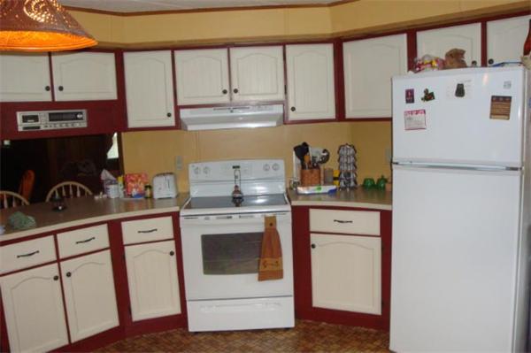 9 Cabot Road Winchendon, MA 01475 - Photo 3 of 11 Gallery Image 3