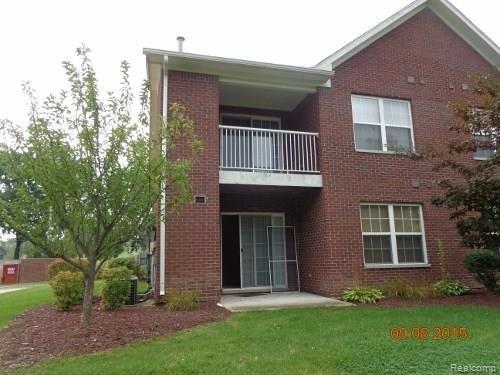 33582 Utica Road Fraser, MI 48026 - Photo 3 of 11 DSC02341 (500x375).jpg