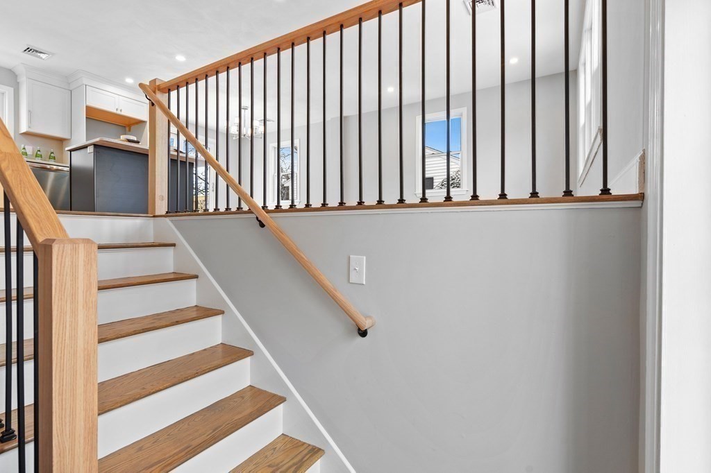 26 Running Brook Road Boston, MA 02132 - Photo 6 of 31 Gallery Image 6