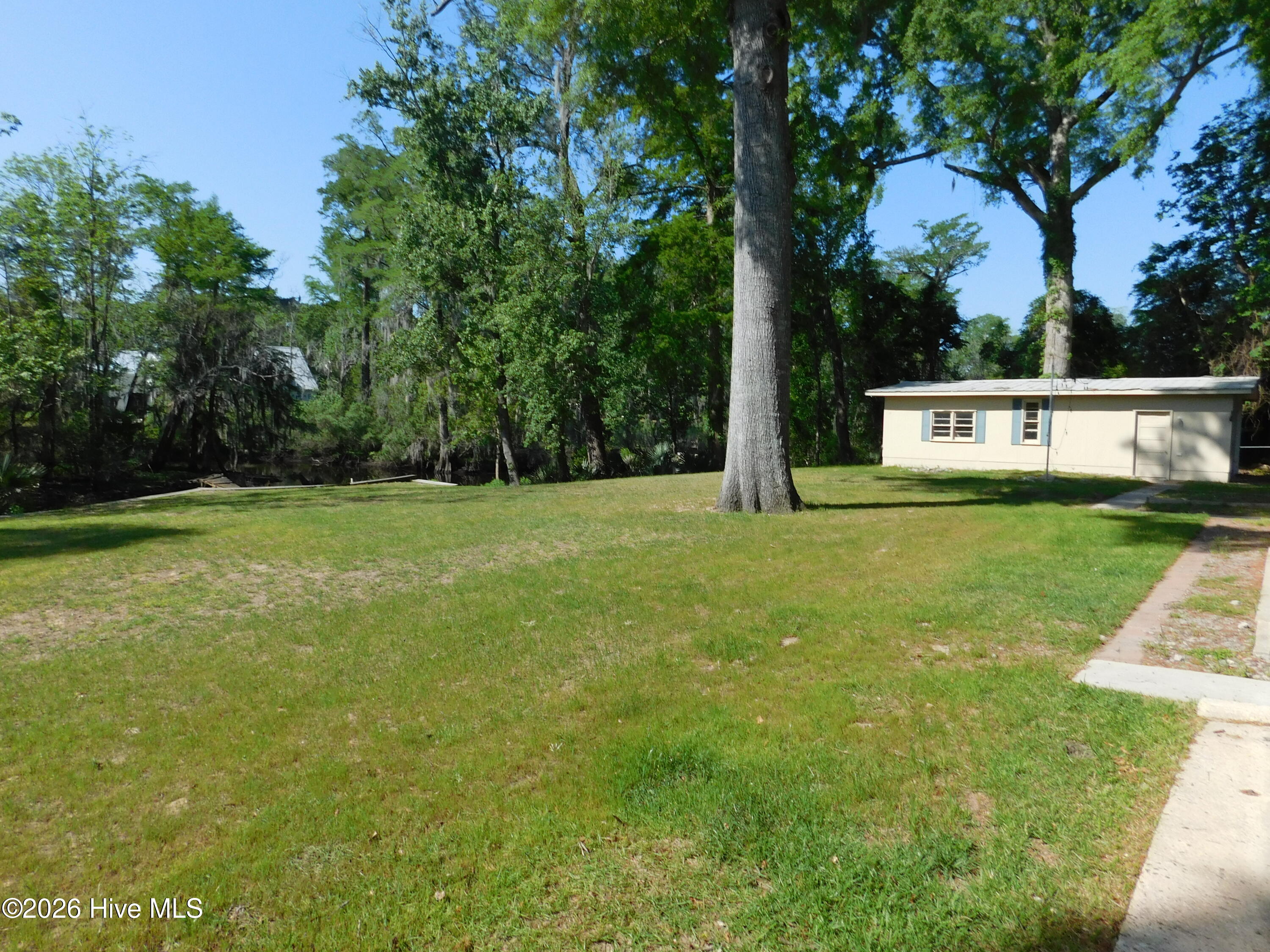 4925 Morton Road New Bern, NC 28562 - Photo 6 of 30