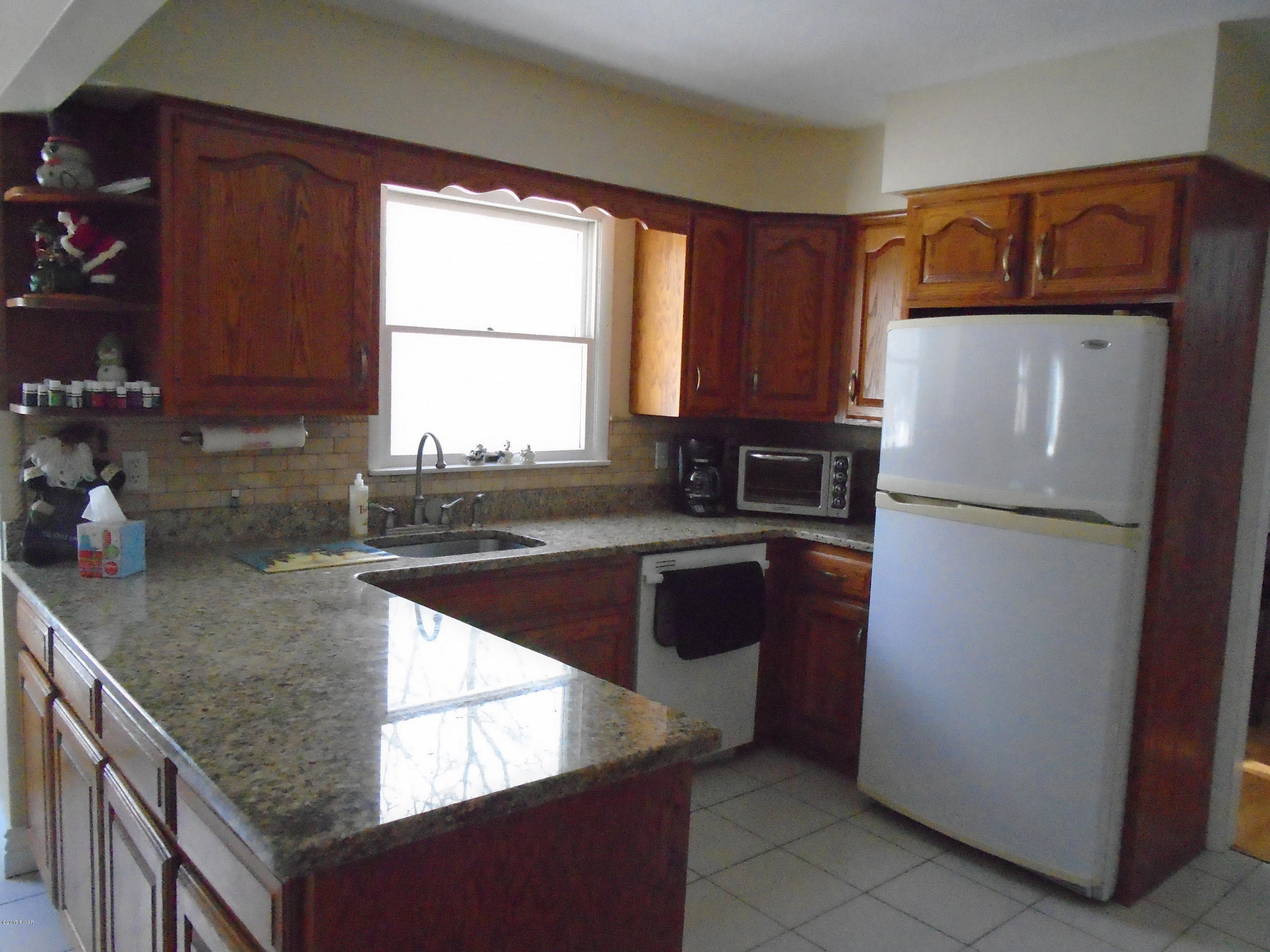 369 Cummins Hill Road Milford, PA 18337 - Photo 29 of 35