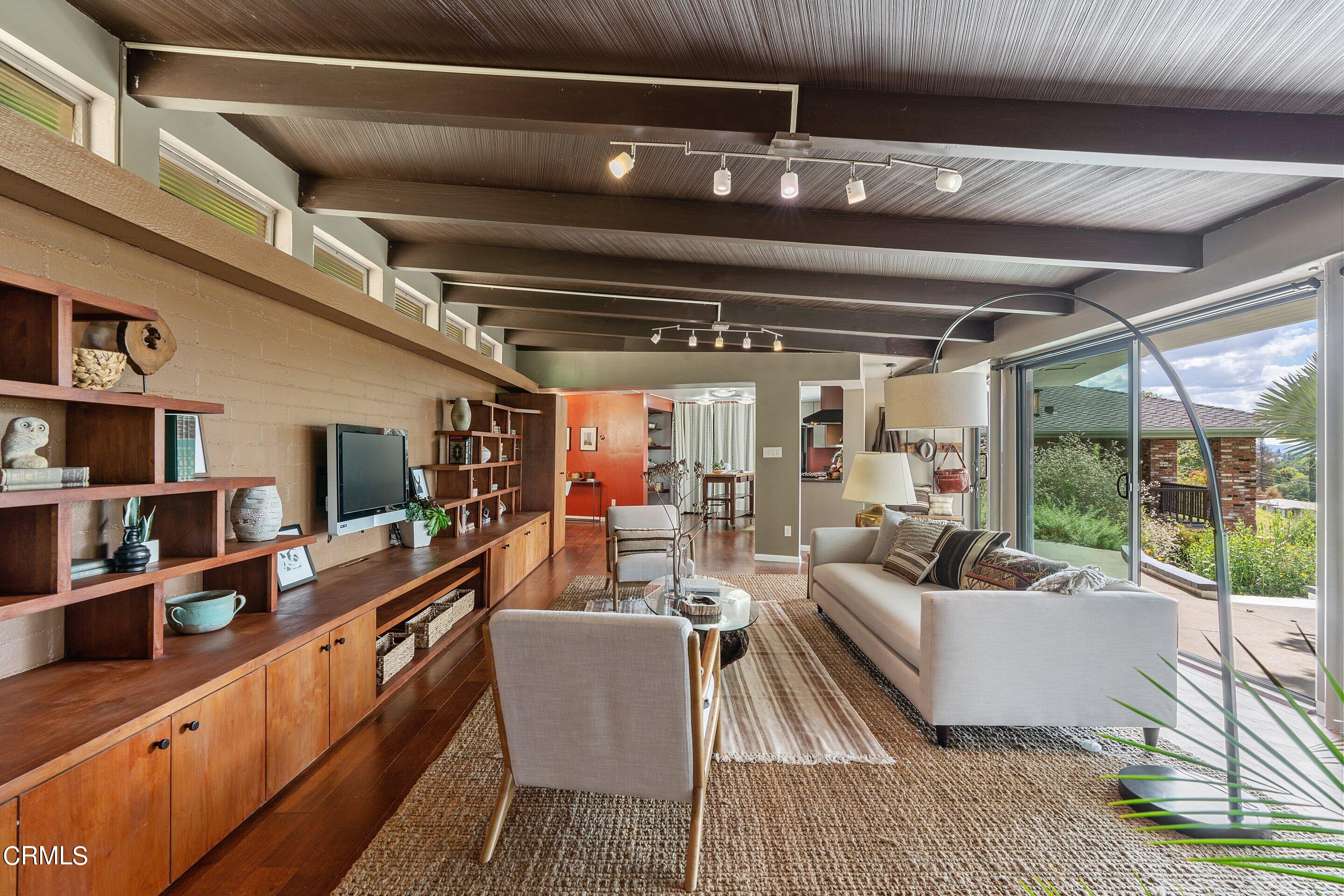 917 Crescent Drive Monrovia, CA 91016 - Photo 7 of 28 a living room with furniture