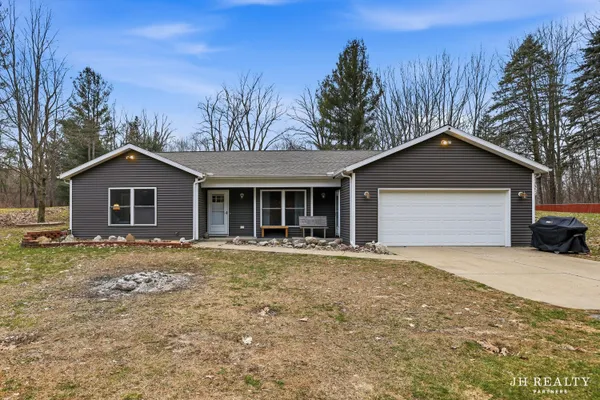 $377,000 | 5803 84th Street Southeast, Caledonia, MI 49316